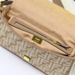 Fendi Baguette Bag Beige 27cm FENXT98SGRYLLLLL00 - Image 6