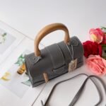 Goyard Saïgon Structuré Mini Bag Grey 21Cm - Image 6