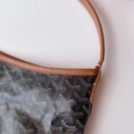 Goyard Bohème Hobo Bag Black And Tan 42Cm - Image 8
