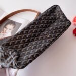 Goyard Bohème Hobo Bag Black And Tan 42Cm - Image 9