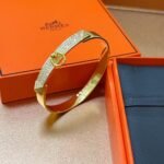 Hermès Collier de Chien Bracelet Gold H214444B 00ST - Image 3