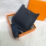 Hermes Mini Evelyne Bag Bleu Nuit 17cm - Image 4