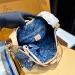 Louis Vuitton New LV Remix CarryAll 28cm M46855 - Image 10