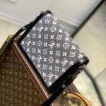 Louis Vuitton Dauphine MM 25cm M21458 - Image 7