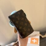 Louis Vuitton Vivienne Phone Pouch M12269 - Image 6