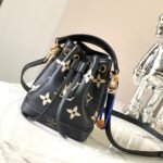 Louis Vuitton Nano Noé 16cm Black - Image 6