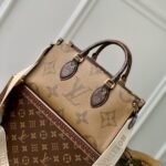 Louis Vuitton OnTheGo East West 25cm M46653 - Image 7