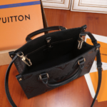 Louis Vuitton Onthego PM 25cm M45653 - Image 2