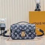 Louis Vuitton Pochette Métis East West Monogram Spruce 21cm M22834 - Image 2