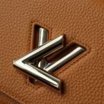 Louis Vuitton Twist One Handle PM 25cm Caramel Taurillon - Image 6