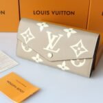 Louis Vuitton Sarah Wallet 19cm M81049 - Image 2