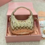 Miumiu Wander Matelassé Pyrite 23Cm - Image 4