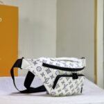 Louis Vuitton Rush Bumbag White And Navy Blue 30cm M25227 - Image 7