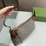 Gucci GG Emblem Small Shoulder Bag Brown 30cm 815218 FAEAA 9762 - Image 5