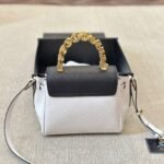 Versace La Medusa White Black 20cm 2w63v - Image 3