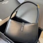 Saint Laurent Le 5 À 7 Black 25Cm - Image 3