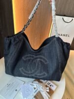 Chanel Denim Timeless CC Tote Blue 36cm - Image 5